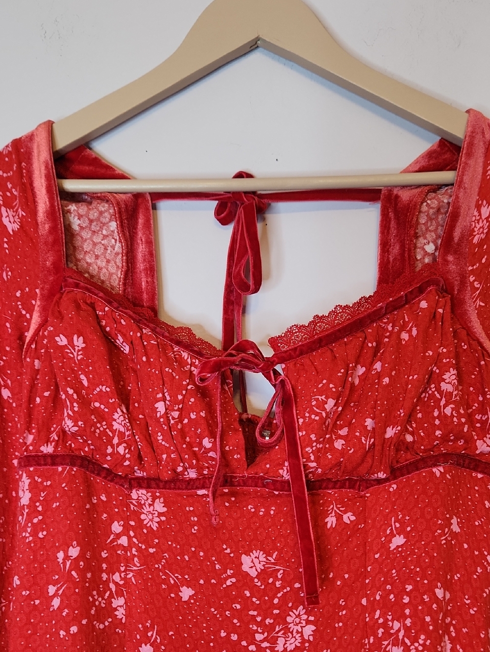 FREE PEOPLE Tess Mini Dress Red Floral Pop Combo, size S - Picture 6 of 16